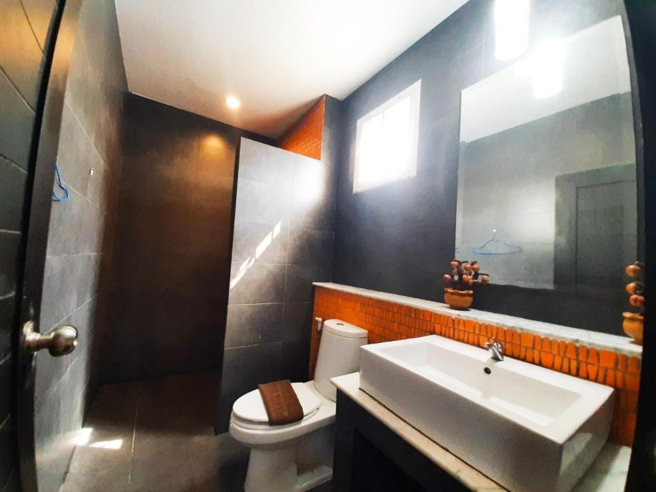 Rocky Party Pool Villa Huahin 3 Bedrooom With Bbq & Karaoke Exterior photo